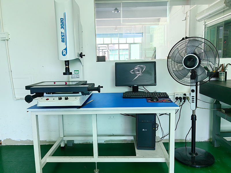 Professional-Testing-Equipment-3